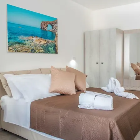 Mediterraneo Palace Luxury * Pachino