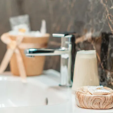 Bed and breakfast Mediterraneo Palace Luxury