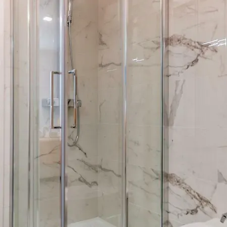 فندق مبيت وإفطار Mediterraneo Palace Luxury باكينو