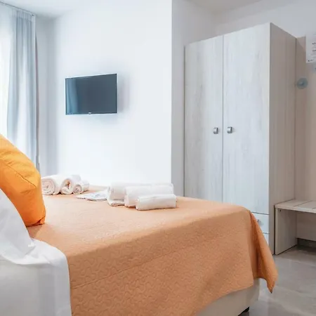 Mediterraneo Palace Luxury 4*