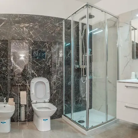 Mediterraneo Palace Luxury فندق مبيت وإفطار 4*