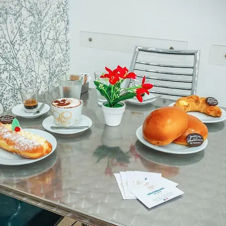 Mediterraneo Palace Luxury فندق مبيت وإفطار باكينو